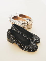 Black Speckle Pump
